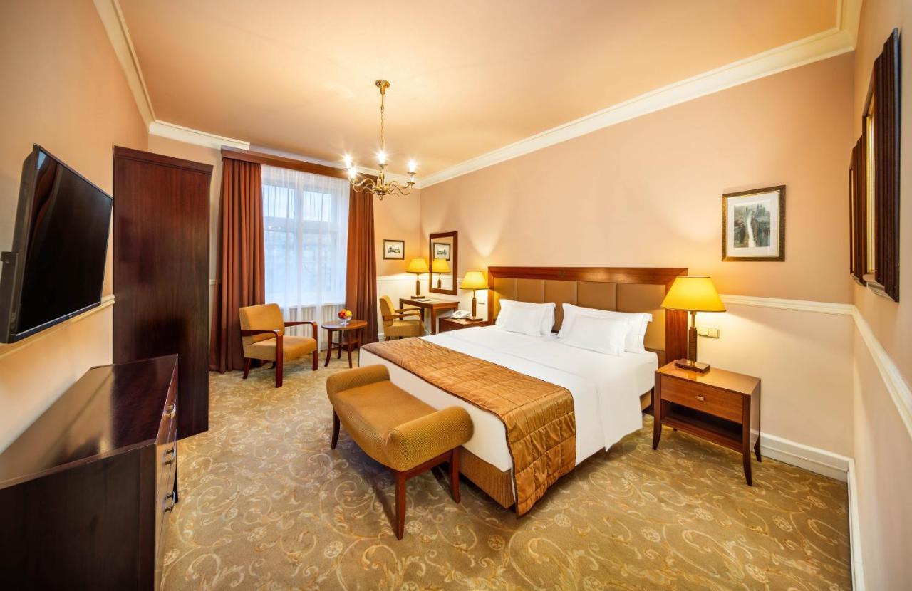 Standard Double or Twin Room,1498577929:JPEG