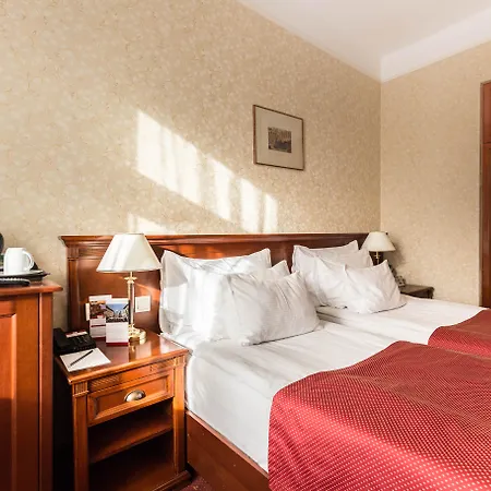 Hotel Rott-2